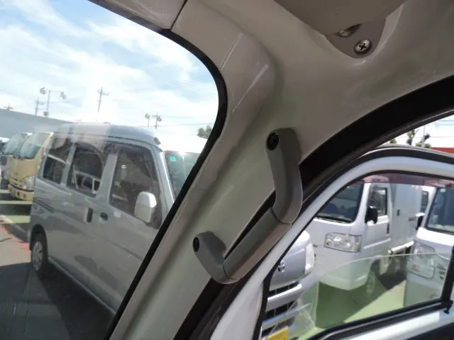ダイハツ ハイゼットトラック EBD-S510P(4WD)の写真42