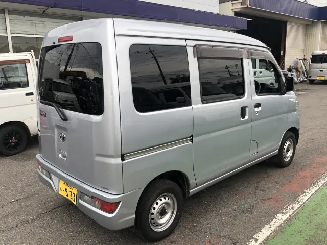 トヨタ ピクシスバン 3BD-S321M(2WD)の写真6