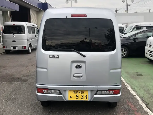 トヨタ ピクシスバン 3BD-S321M(2WD)の写真8