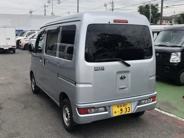 トヨタ ピクシスバン 3BD-S321M(2WD)の写真9