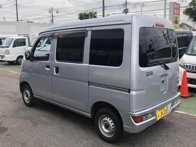 トヨタ ピクシスバン 3BD-S321M(2WD)の写真10