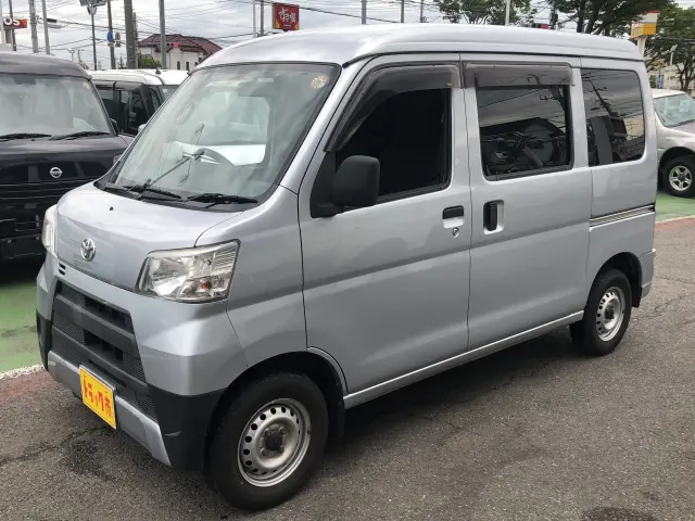 トヨタ ピクシスバン 3BD-S321M(2WD)の写真12