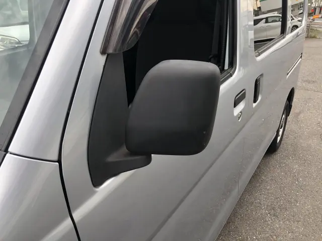 トヨタ ピクシスバン 3BD-S321M(2WD)の写真15