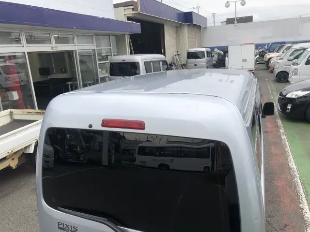 トヨタ ピクシスバン 3BD-S321M(2WD)の写真17