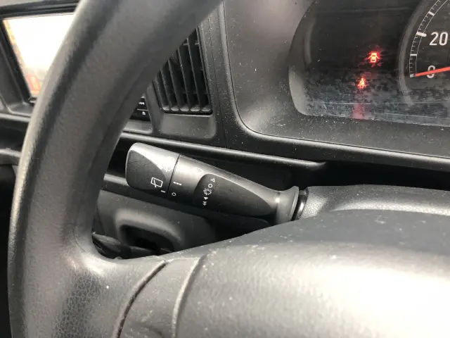 トヨタ ピクシスバン 3BD-S321M(2WD)の写真35