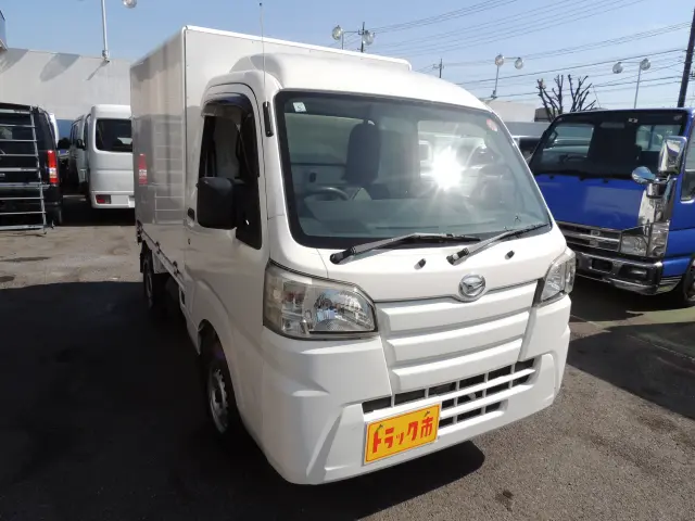 ダイハツ ハイゼットトラック EBD-S500P(2WD)の写真10