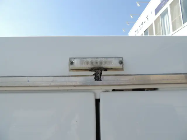 ダイハツ ハイゼットトラック EBD-S500P(2WD)の写真18