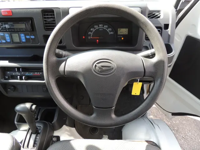 ダイハツ ハイゼットトラック EBD-S500P(2WD)の写真26