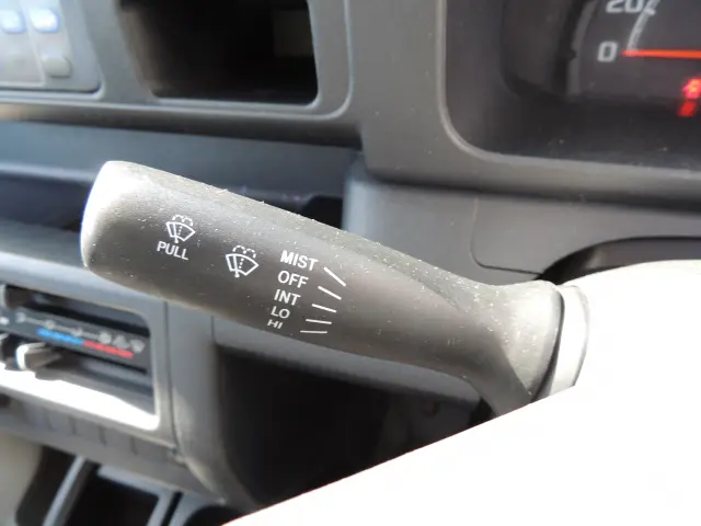 ダイハツ ハイゼットトラック EBD-S500P(2WD)の写真29