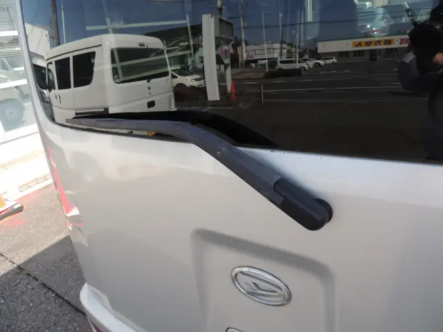 ダイハツ ハイゼットバン LE-S320V(2WD)の写真23