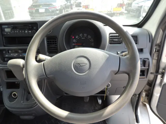 ダイハツ ハイゼットバン LE-S320V(2WD)の写真38