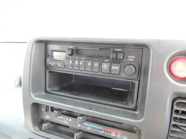 ダイハツ ハイゼットバン LE-S320V(2WD)の写真43