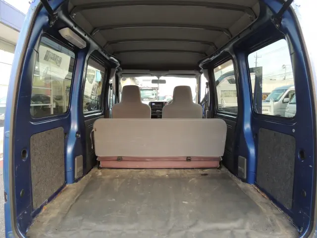 ダイハツ ハイゼットバン EBD-S331V(4WD)の写真25