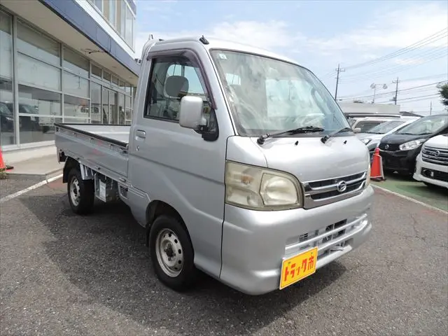ダイハツ ハイゼットトラック EBD-S201P(2WD)の写真4