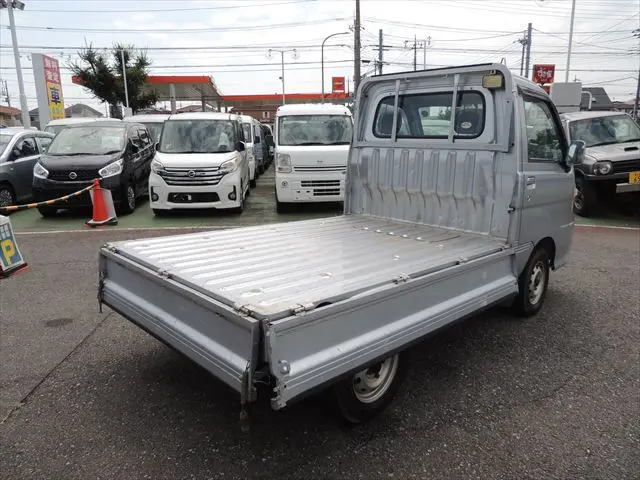 ダイハツ ハイゼットトラック EBD-S201P(2WD)の写真27