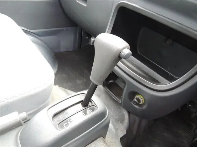 ダイハツ ハイゼットトラック EBD-S201P(2WD)の写真41