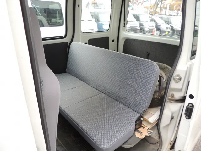 ダイハツ ハイゼットバン EBD-S331V(4WD)の写真20