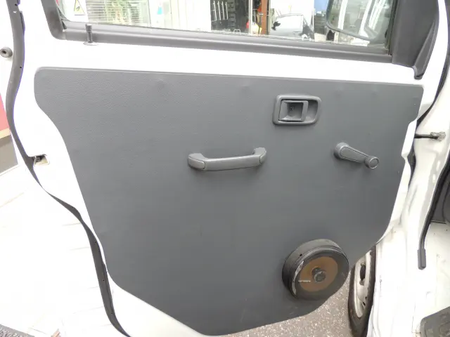 ダイハツ ハイゼットバン EBD-S331V(4WD)の写真23