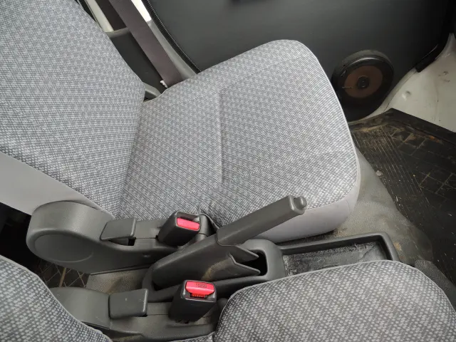 ダイハツ ハイゼットバン EBD-S331V(4WD)の写真29