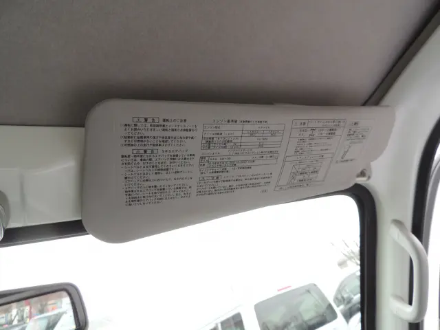 ダイハツ ハイゼットバン EBD-S331V(4WD)の写真33