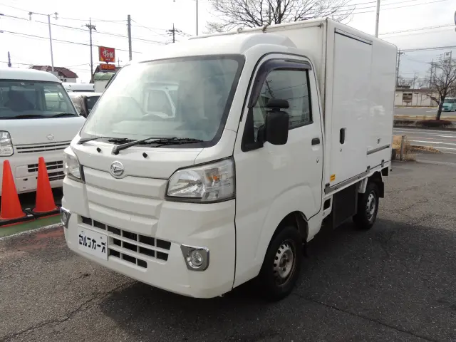 ダイハツ ハイゼットトラック EBD-S500P(2WD)の写真15