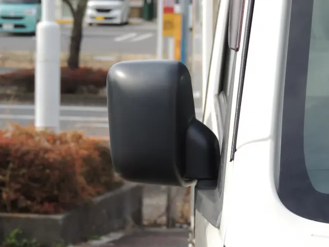 ダイハツ ハイゼットトラック EBD-S500P(2WD)の写真17