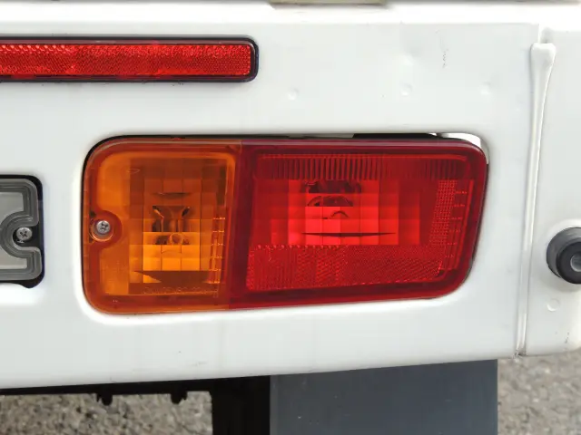 ダイハツ ハイゼットトラック EBD-S500P(2WD)の写真22