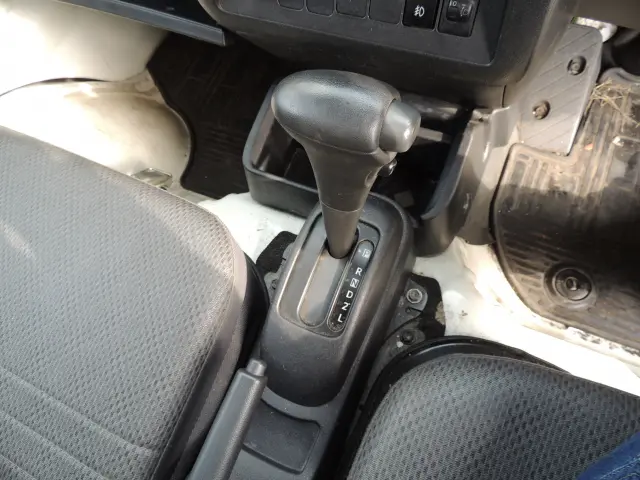 ダイハツ ハイゼットトラック EBD-S500P(2WD)の写真36