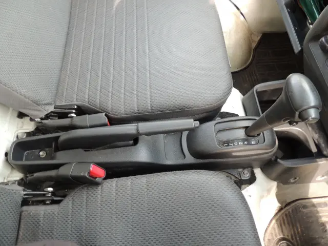 ダイハツ ハイゼットトラック EBD-S500P(2WD)の写真37