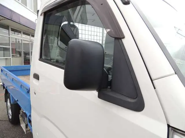 ダイハツ ハイゼットトラック EBD-S500P(2WD)の写真2