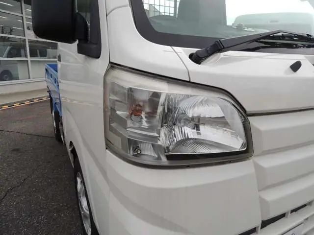 ダイハツ ハイゼットトラック EBD-S500P(2WD)の写真3