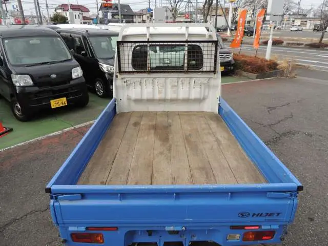 ダイハツ ハイゼットトラック EBD-S500P(2WD)の写真12