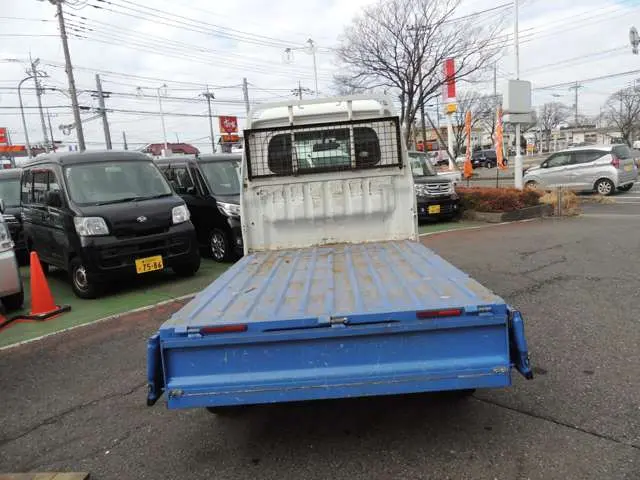 ダイハツ ハイゼットトラック EBD-S500P(2WD)の写真15