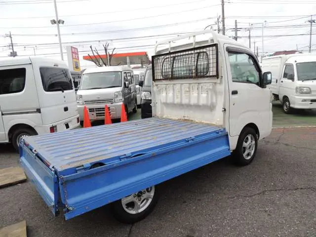 ダイハツ ハイゼットトラック EBD-S500P(2WD)の写真16