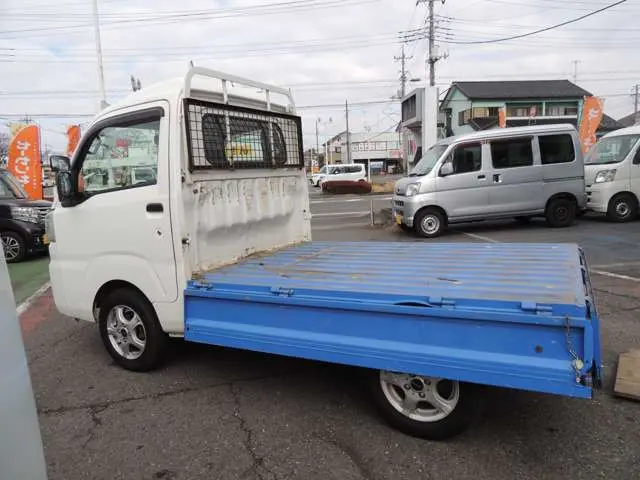 ダイハツ ハイゼットトラック EBD-S500P(2WD)の写真18