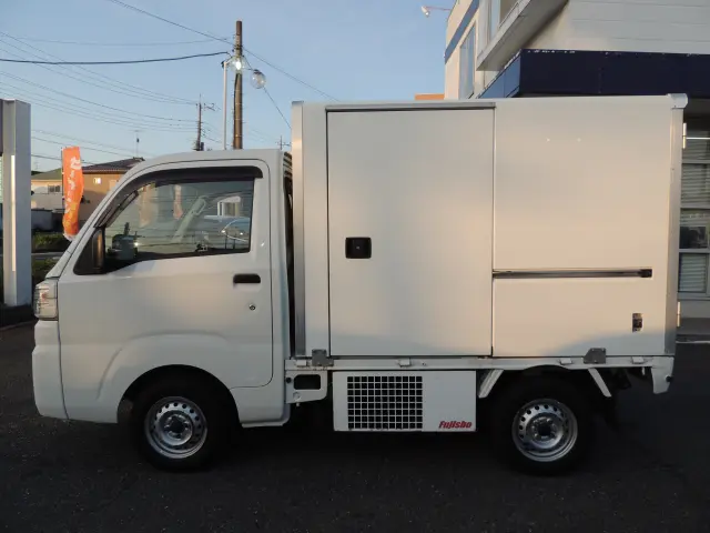 ダイハツ ハイゼットトラック EBD-S500P(2WD)の写真13