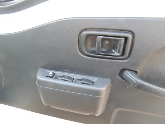 ダイハツ ハイゼットトラック EBD-S500P(2WD)の写真20