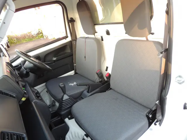 ダイハツ ハイゼットトラック EBD-S500P(2WD)の写真22