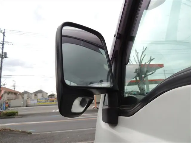 ダイハツ ハイゼットトラック EBD-S201P(2WD)の写真6