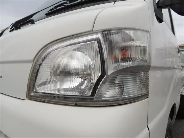 ダイハツ ハイゼットトラック EBD-S201P(2WD)の写真8