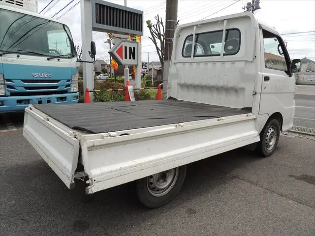 ダイハツ ハイゼットトラック EBD-S201P(2WD)の写真24