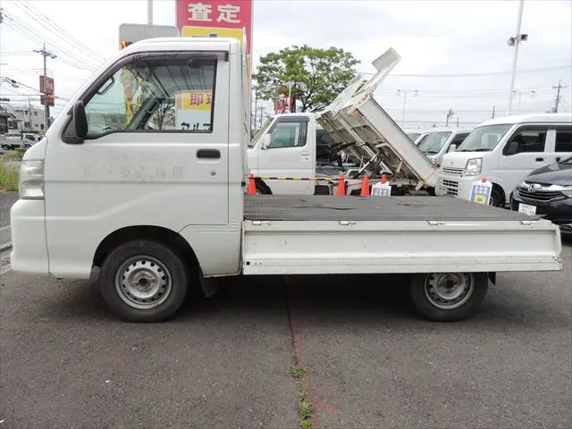 ダイハツ ハイゼットトラック EBD-S201P(2WD)の写真30