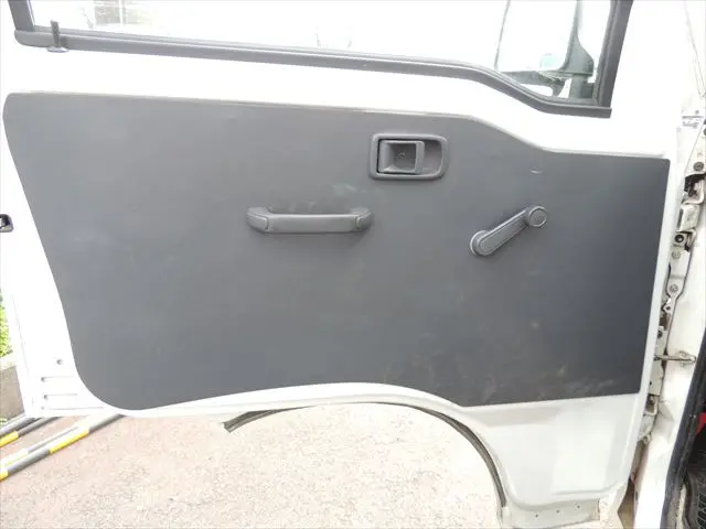ダイハツ ハイゼットトラック EBD-S201P(2WD)の写真47