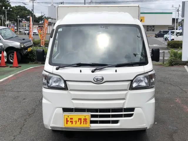 ダイハツ ハイゼットトラック EBD-S500P(2WD)の写真2