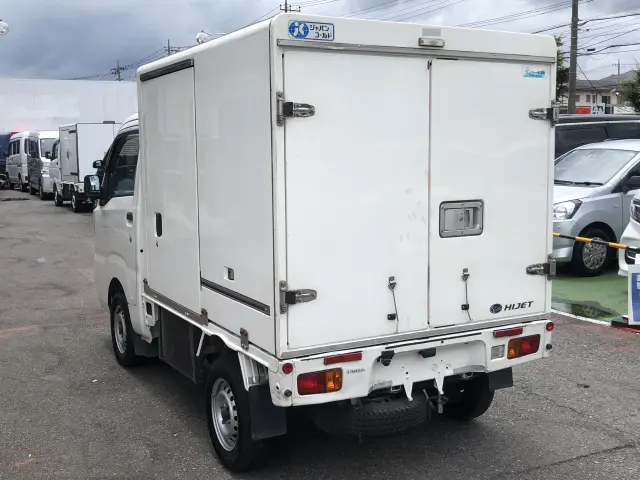 ダイハツ ハイゼットトラック EBD-S500P(2WD)の写真9