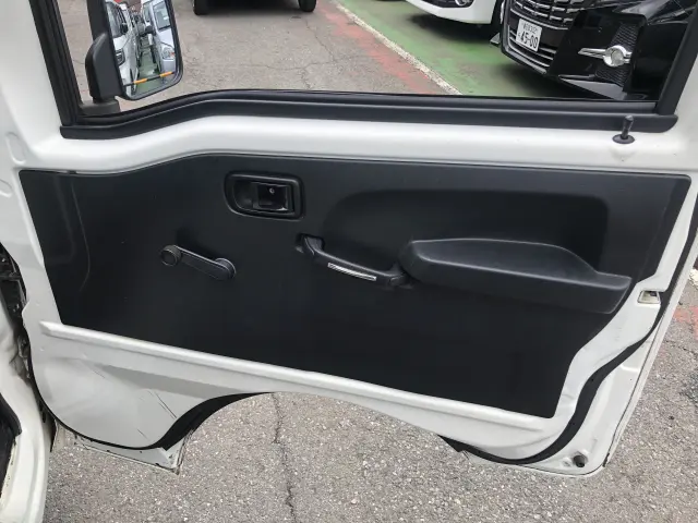 ダイハツ ハイゼットトラック EBD-S500P(2WD)の写真23