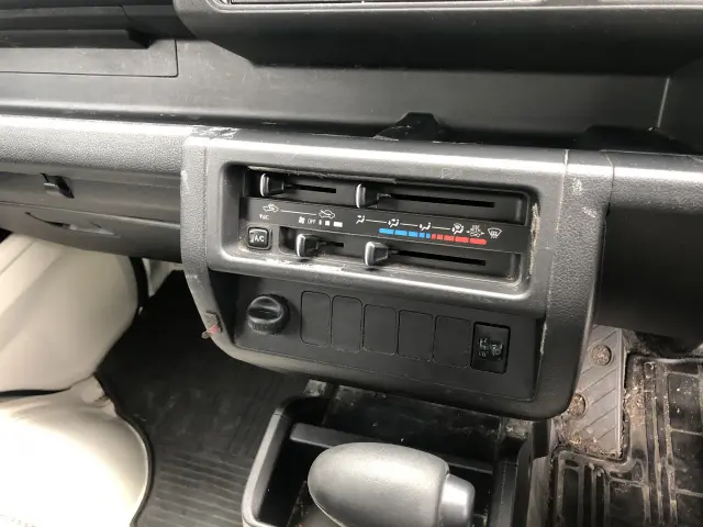 ダイハツ ハイゼットトラック EBD-S500P(2WD)の写真34