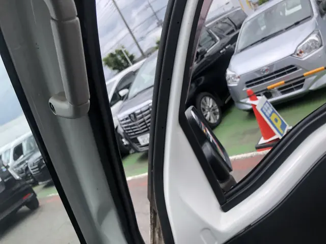 ダイハツ ハイゼットトラック EBD-S500P(2WD)の写真37