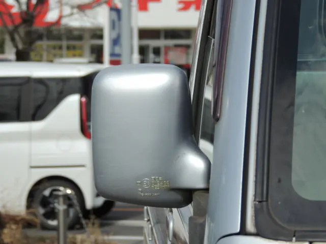 ダイハツ ハイゼットトラック EBD-S211P(4WD)の写真16