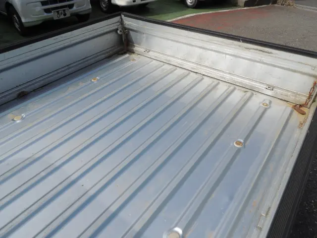 ダイハツ ハイゼットトラック EBD-S211P(4WD)の写真46